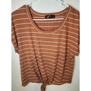 Shiela Rose stripped cropped shirt